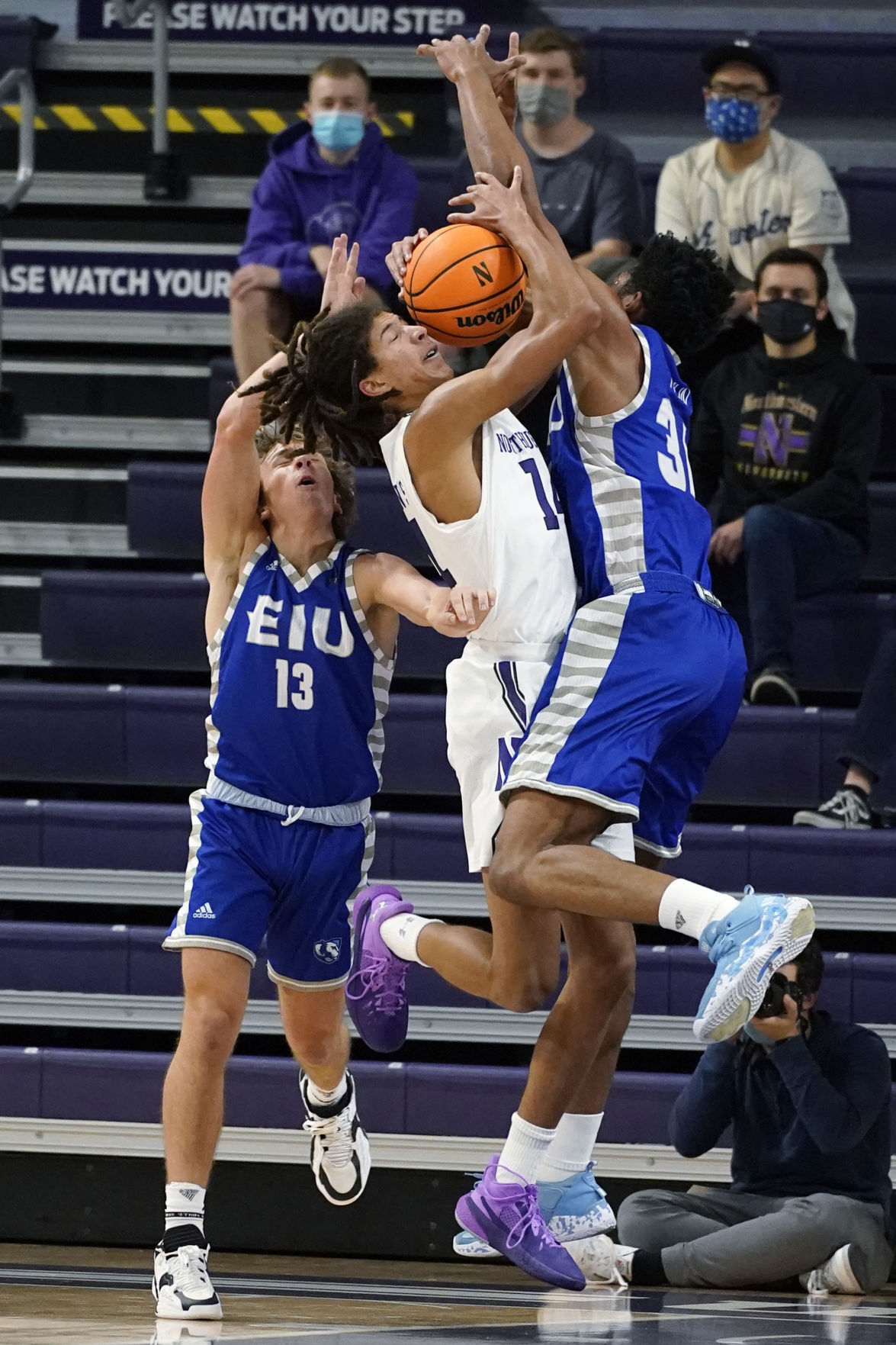 E Illinois Northwestern Basketball